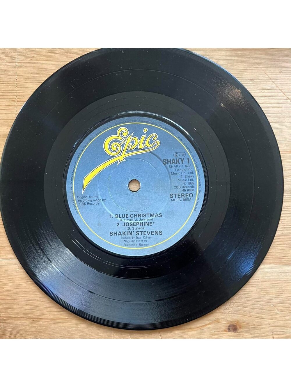Shakin' Stevens - Blue Christmas/Lawdy Miss Clawfy 45rpm VG+ R19